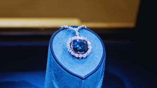 The Curse of the Hope Diamond: Fact or Fiction?